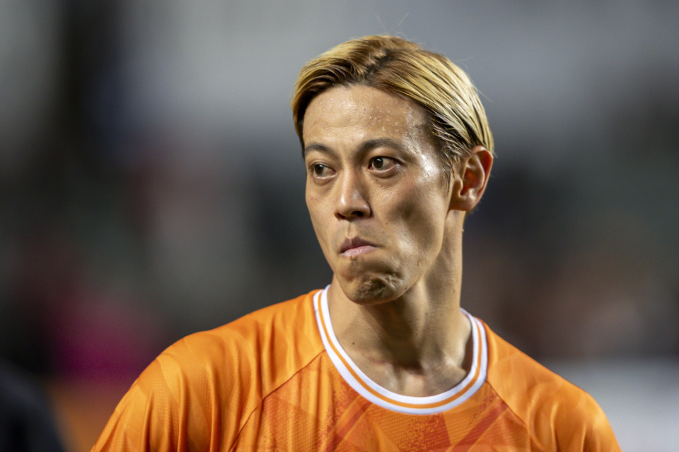 本田圭佑没, hjUnB, 自去年